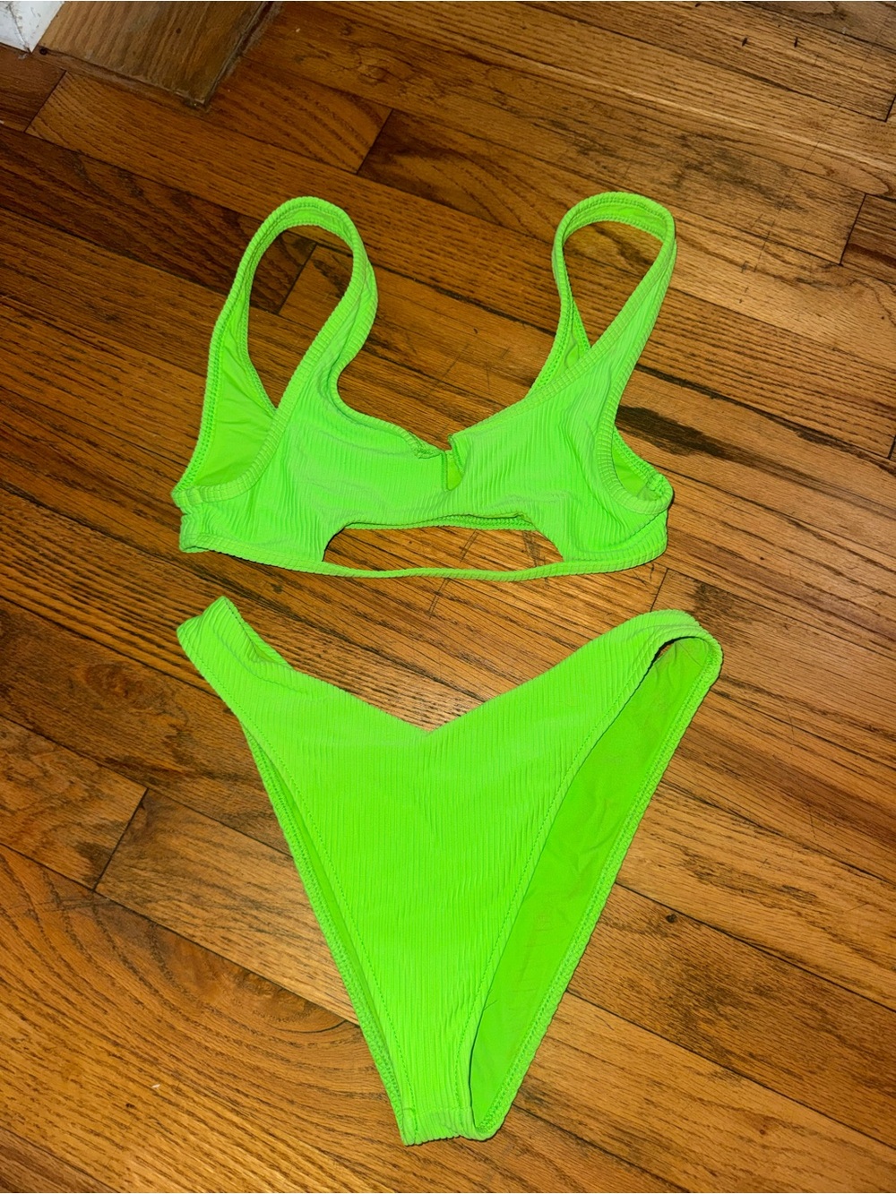 Frankie’s Bikinis Green Glow Cole Bikini Perfect condition